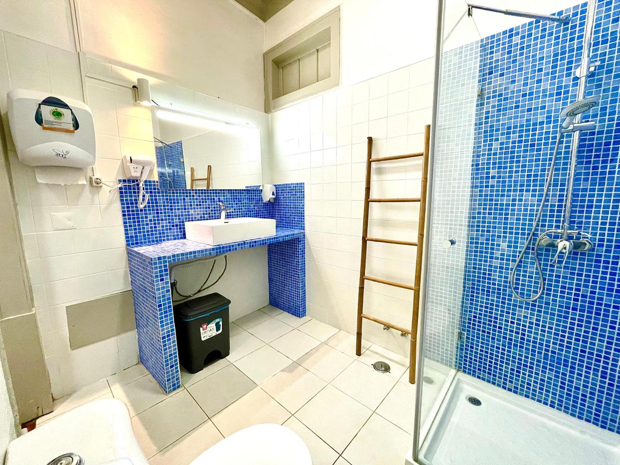 Algarve Hostel Фаро Екстериор снимка