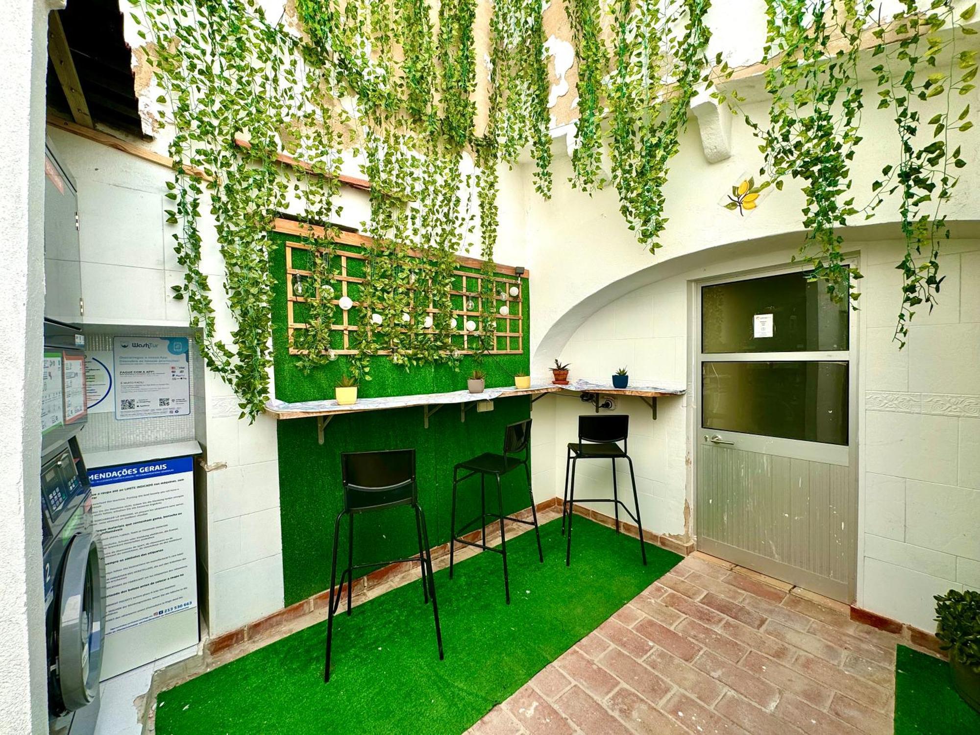 Algarve Hostel Фаро Екстериор снимка